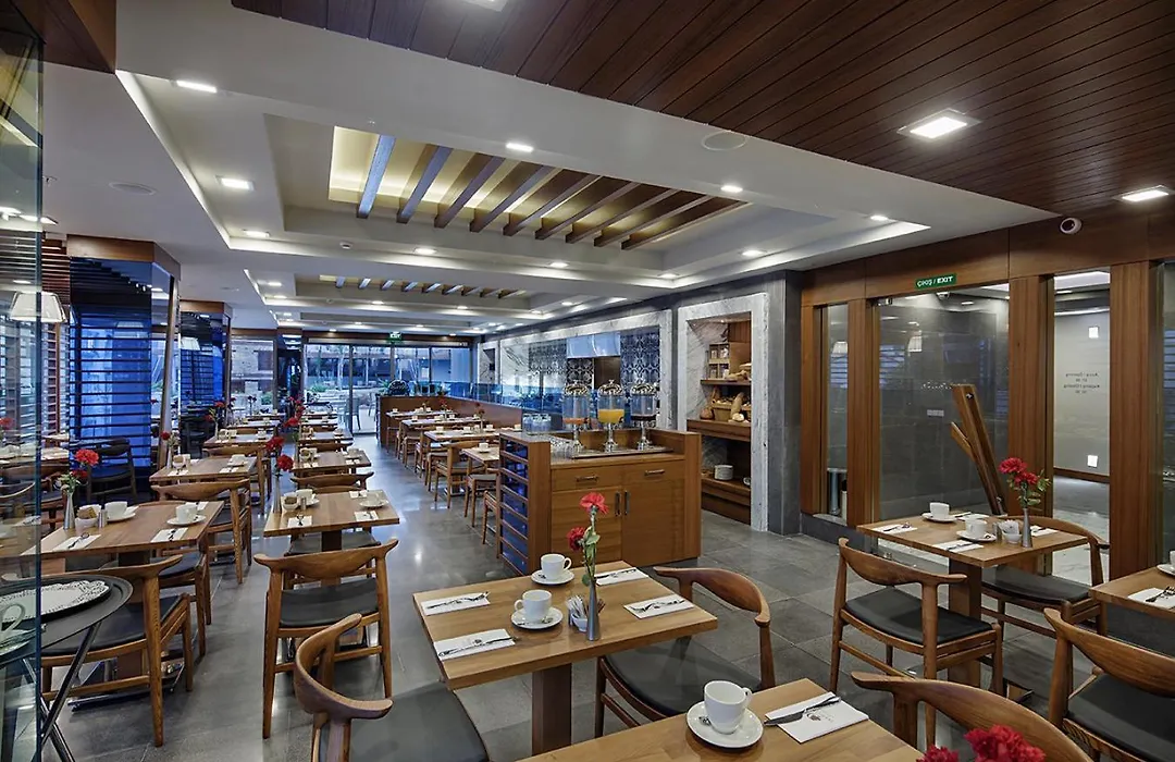 Doubletree By Hilton Kusadasi-1