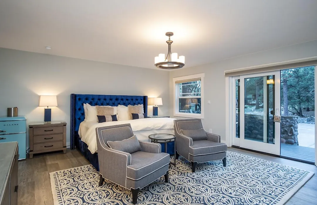 The Grand Idyllwild Lodge-1