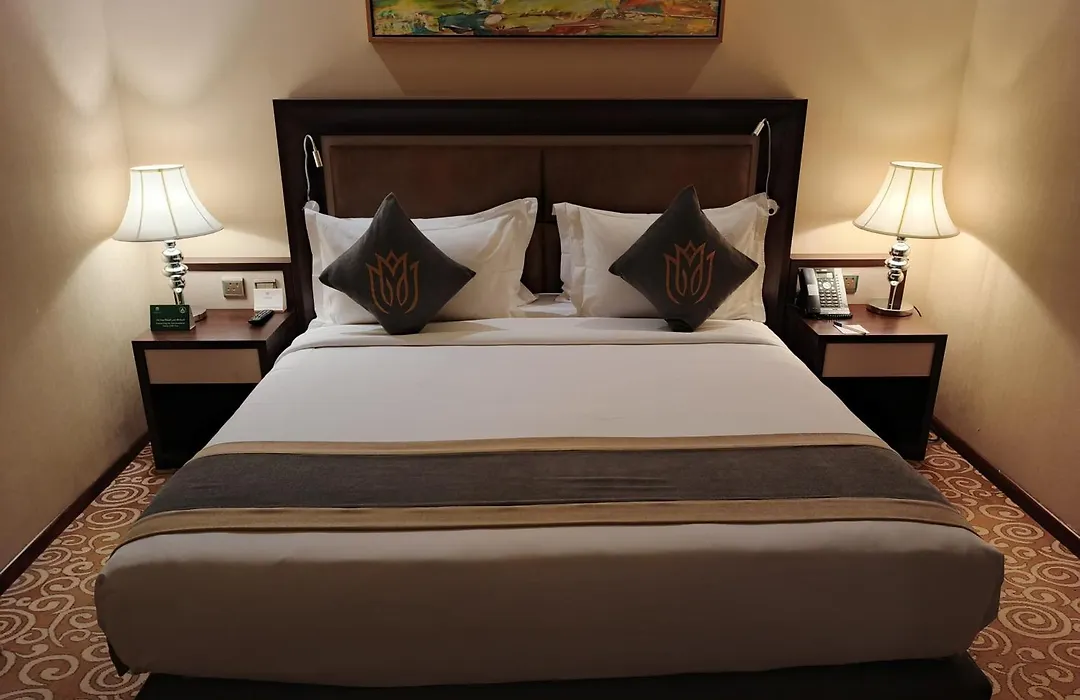 Crown Rose Al Sahafa Hotel-1