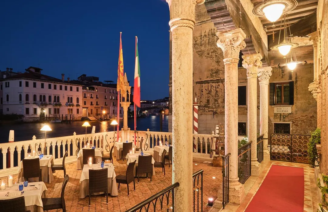 Hotel Palazzo Stern-1