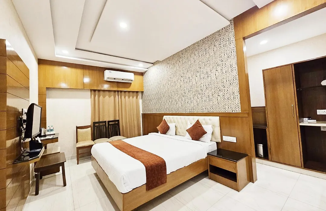 The Grand Coral-1