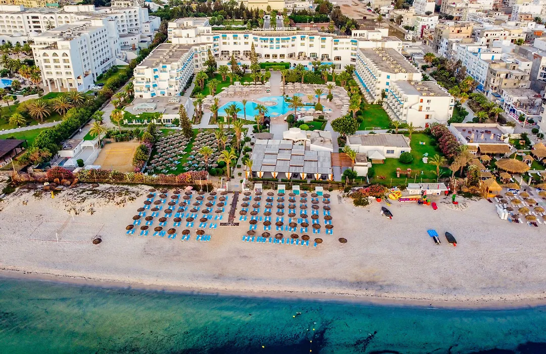 Sentido Bellevue Park-1