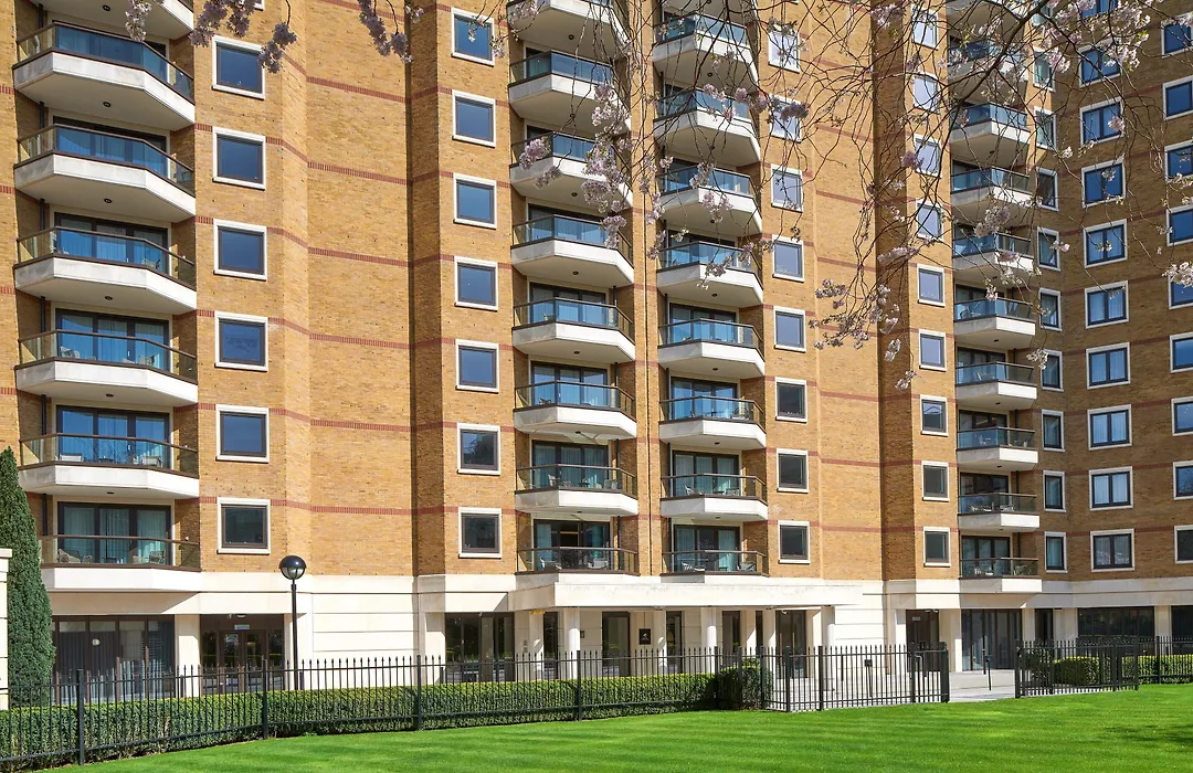 Cheval Gloucester Park At Kensington-1