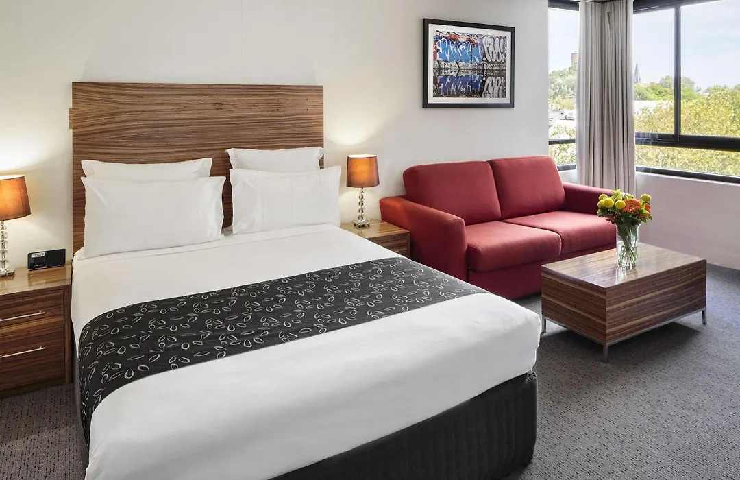 Cambridge Hotel Sydney-1