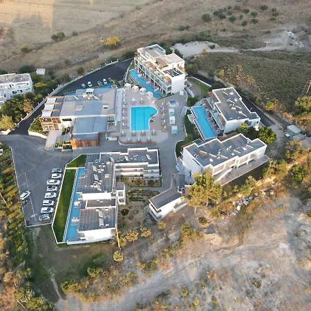 Harmony Crest Resort & Spa Adults Only-2