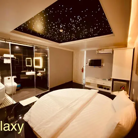 La Galerie Hotel-2