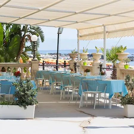 Hellenia Yachting Hotel & Spa-2