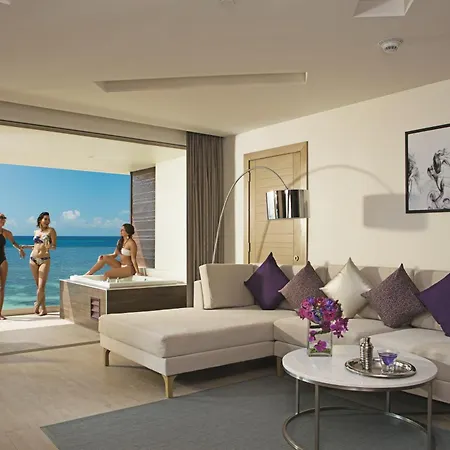 Breathless Riviera Cancun Resort & Spa (Adults Only)-3