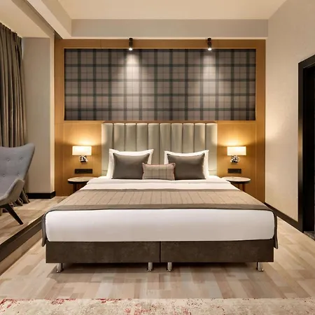 Ramada By Wyndham Budapest City Center-2