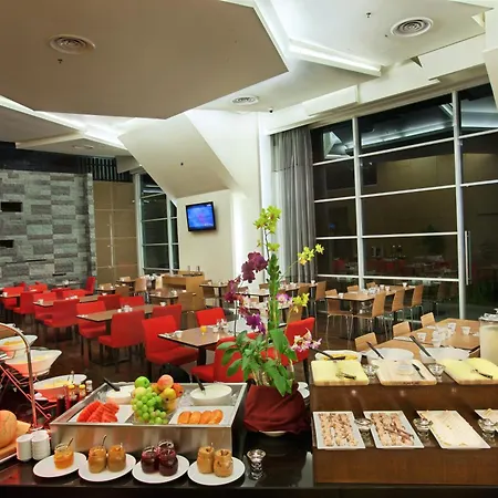 Parkroyal Serviced Suites Kuala Lumpur-2