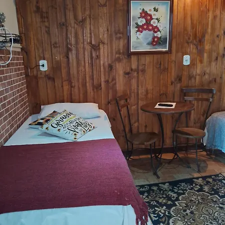Pousada Marambaia Café - Praiana, econômica, Com café da manhã, piscina e hidromassagem ao ar livre - Frente para o mar-2