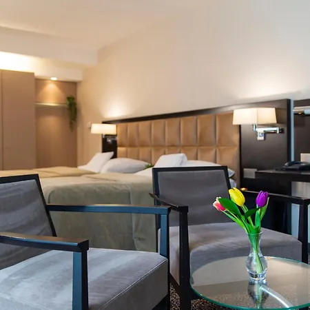 Hotel Avance-2