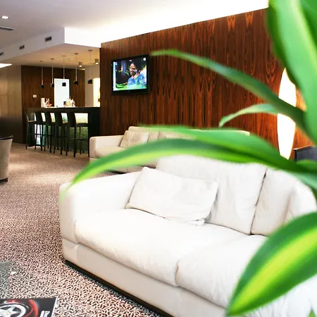 Hotel Avance-3