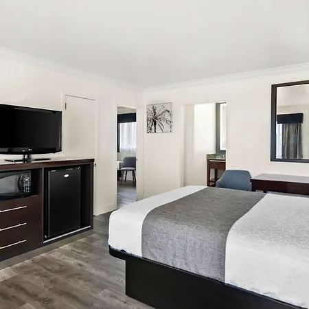 Best Western Park Crest Inn-3