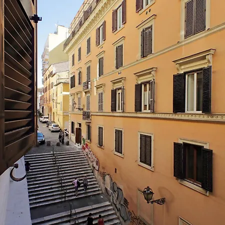 Domus Aurea Luxury Suites-3