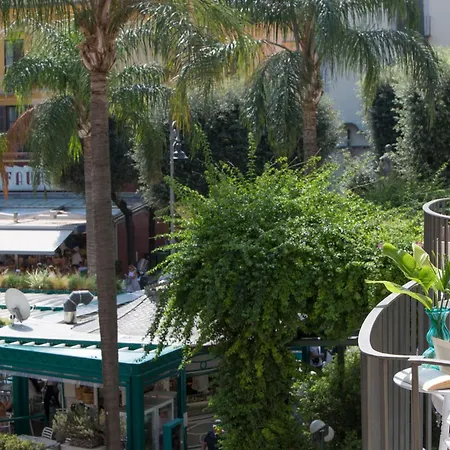 Grace Suites Sorrento-3