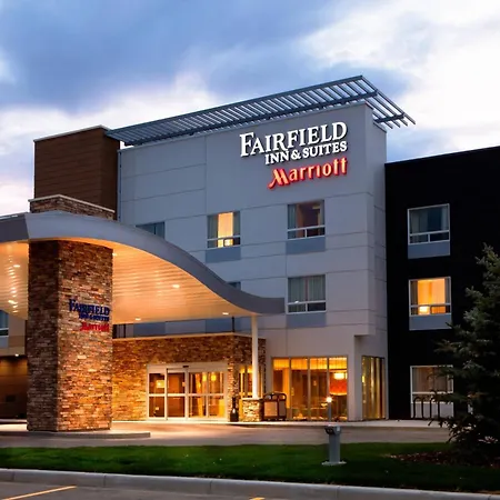 Fairfield Inn & Suites By Marriott Lethbridge-3