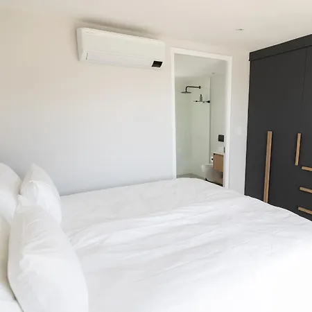Ocean 9 - Sunset Beachfront Apartments-2