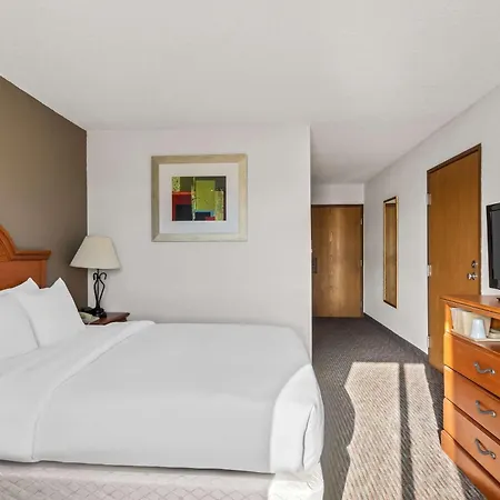 Quality Inn Sidney I-80-3