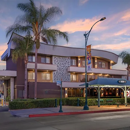 Best Western Plus Park Place Inn - Mini Suites-2