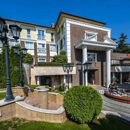 Erla Villa Boutique Hotel-2