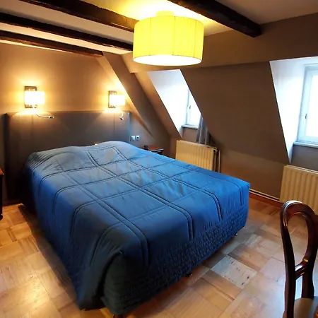 Logis Hotel Restaurant Au Cerf D'Or-2