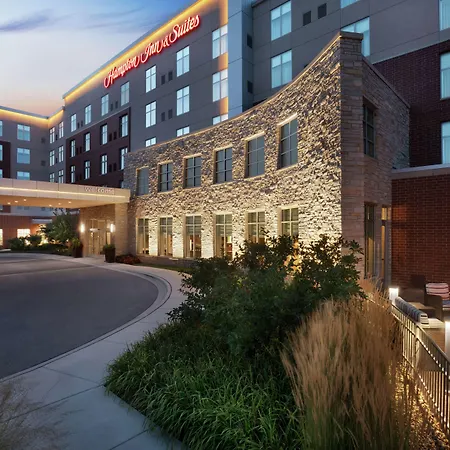 Hampton Inn & Suites Rosemont Chicago O'Hare-2