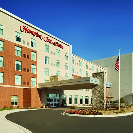 Hampton Inn & Suites Rosemont Chicago O'Hare-3