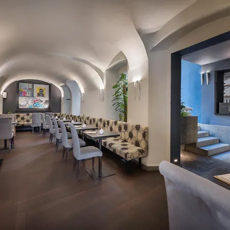 Design Hotel Neruda-3