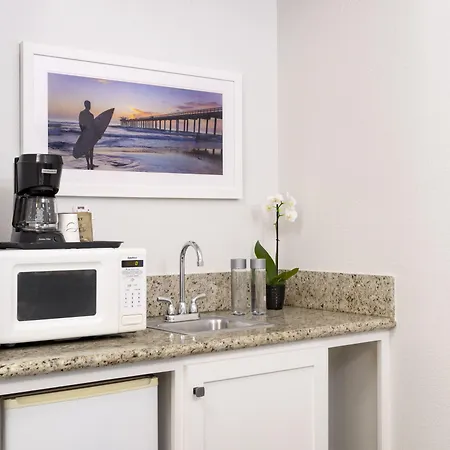 Beachfront Inn And Suites At Dana Point-3