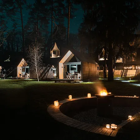 Luxury Glamping Chocolate Village-2