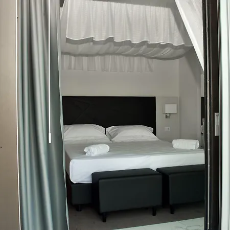 Hotel Boutique Castiglione Del Lago-3