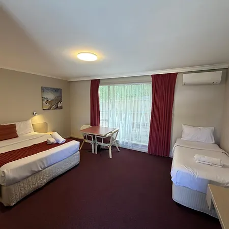 Ringwood Lake Inn-2