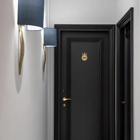 Praxitelous Luxury Suites-2