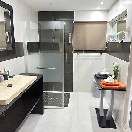 Residence Adam Et Eve-2