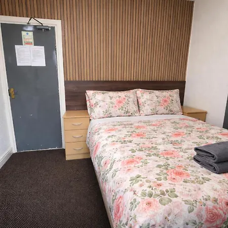 Blackpool Central Hotel-3