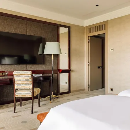 Four Seasons Hotel Ritz Lisbon-3