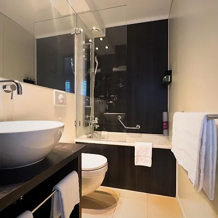 Crowne Plaza Zuerich By Ihg-3