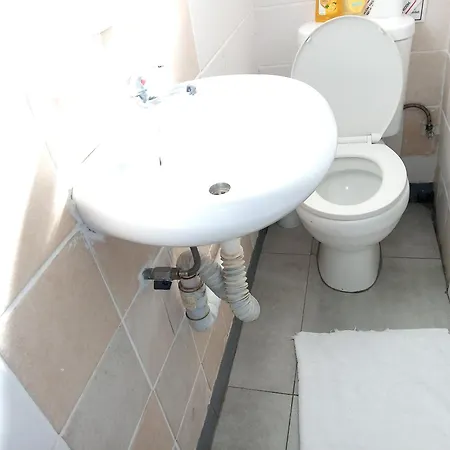 Lancaster Guest House-2