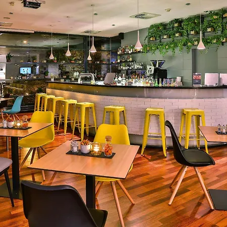 Hotel Frankfurt Messe, Affiliated By Melia-3