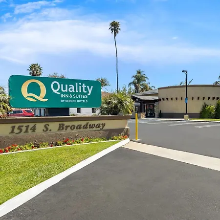 Quality Inn & Suites Santa Maria-3