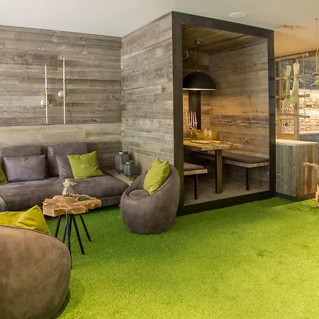 Aurina Lodges-2