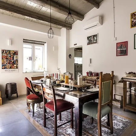 Ad Hoc Rooms-3