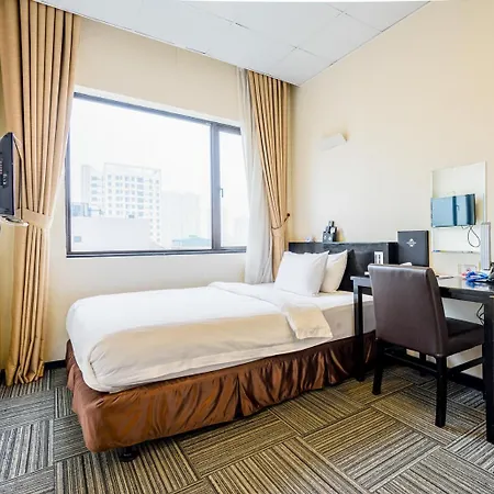 Sakura Hotel 2-2