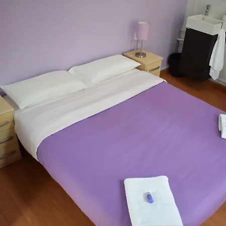 Hostal Mimi Las Ramblas-2