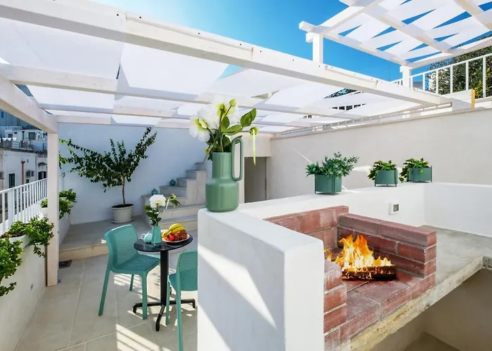 La Bella Ostuni Suites