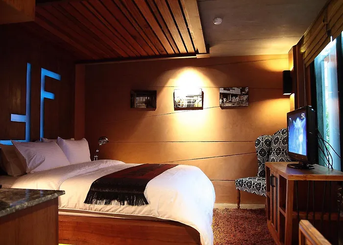 The Fusion Suites