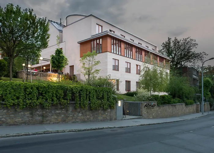 Hotel Castle Garden Boedapest