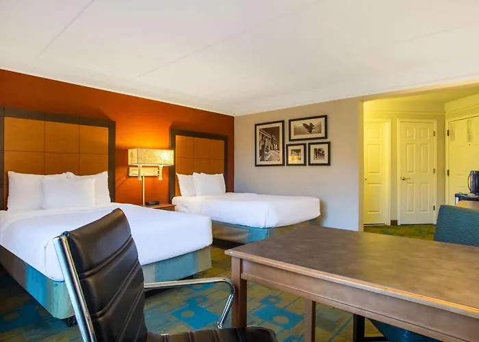 La Quinta By Wyndham Charlotte Airport South