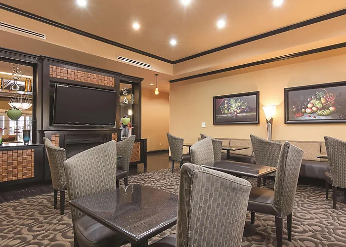 La Quinta By Wyndham Mt. Pleasant